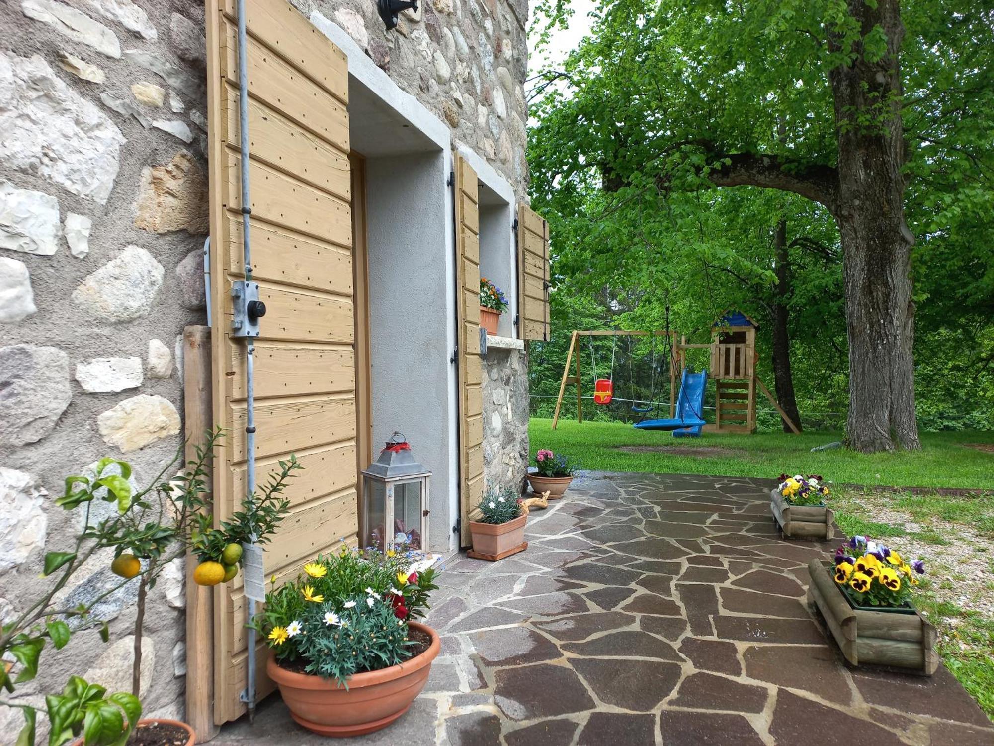 B&B Ai Marchetini Cinte Tesino Buitenkant foto